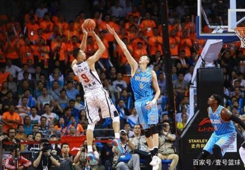 还离不开球 还离不开球