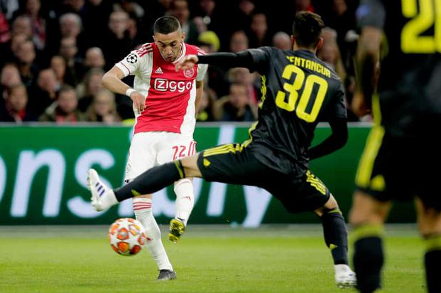 冲球里程碑 冲球里程碑