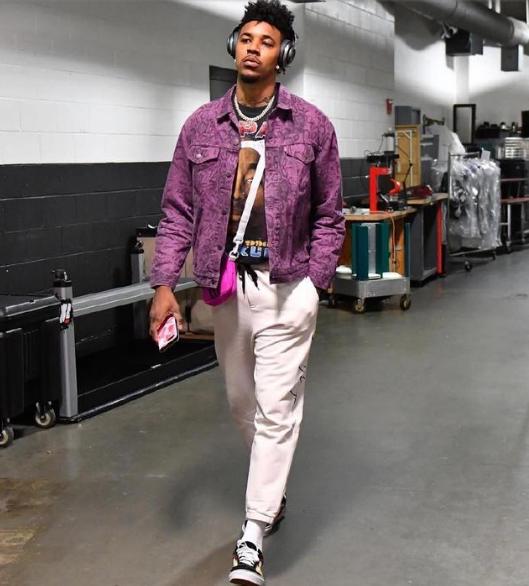 他的成长像 他的成长像