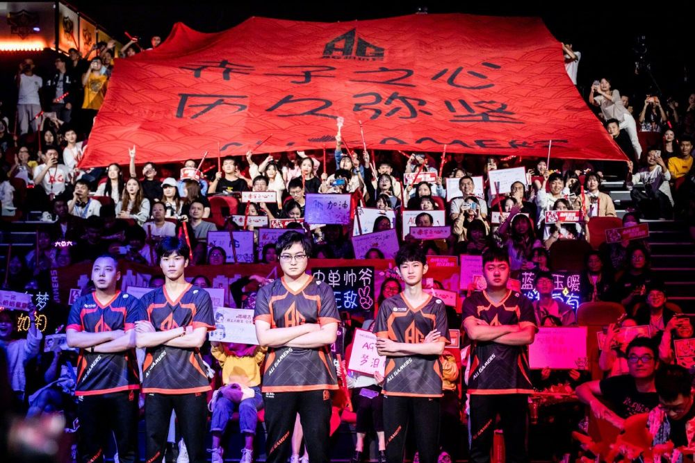 本色不仅是